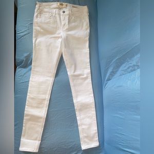 Hollister Low Rise Super Skinny - White - 5 Regular Bundle 4 jeans $20